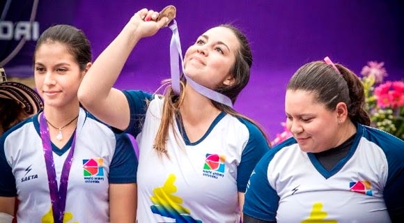 Histórico; Tripleta dorada de Sara López en Copa Mundo
